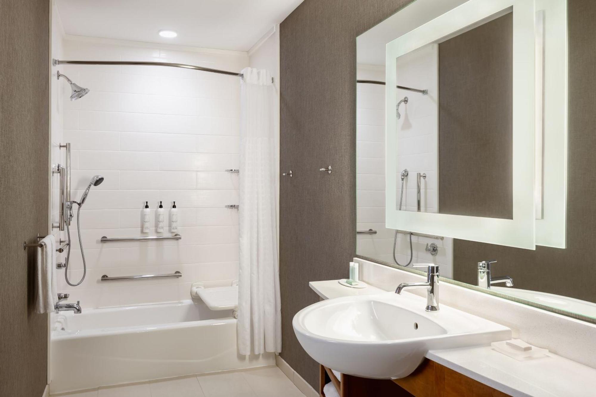 Springhill Suites By Marriott Wisconsin Dells Lake Delton Dış mekan fotoğraf
